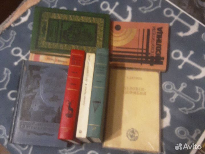 Книги:Приключения;Фантастика