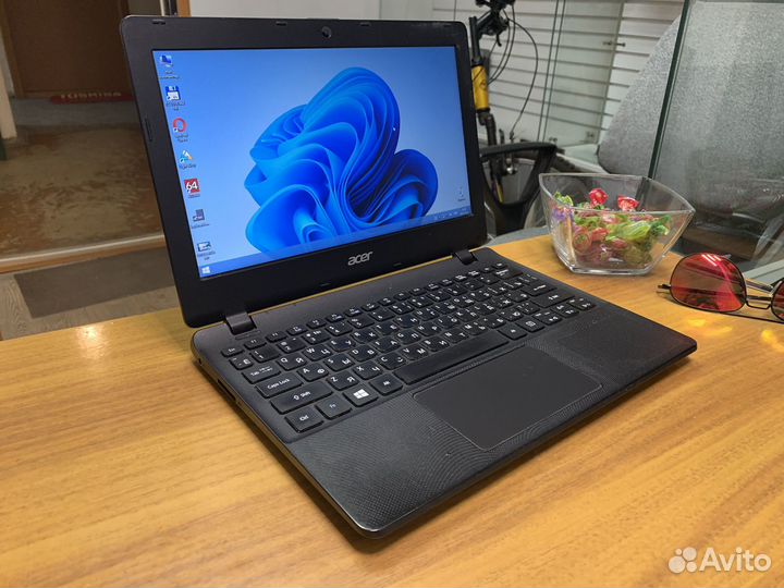 Acer нетбук с SSD