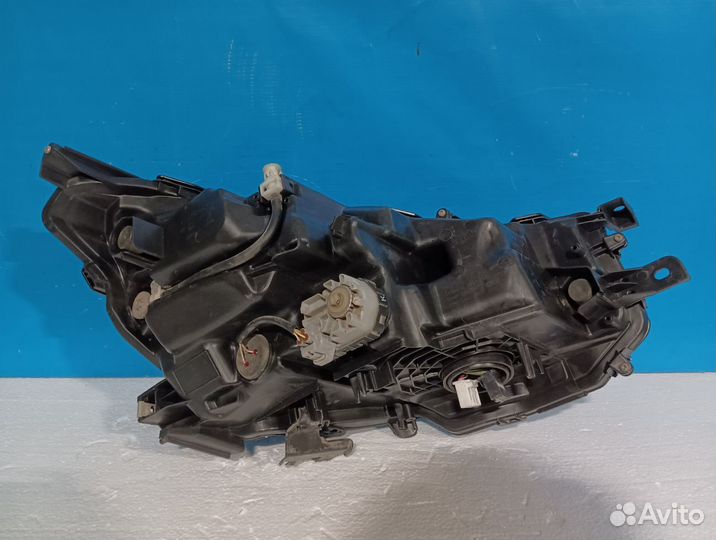 Фара левая Lexus IS 3 2013