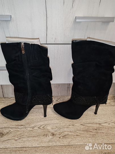 Ботильоны натуральная замша новые