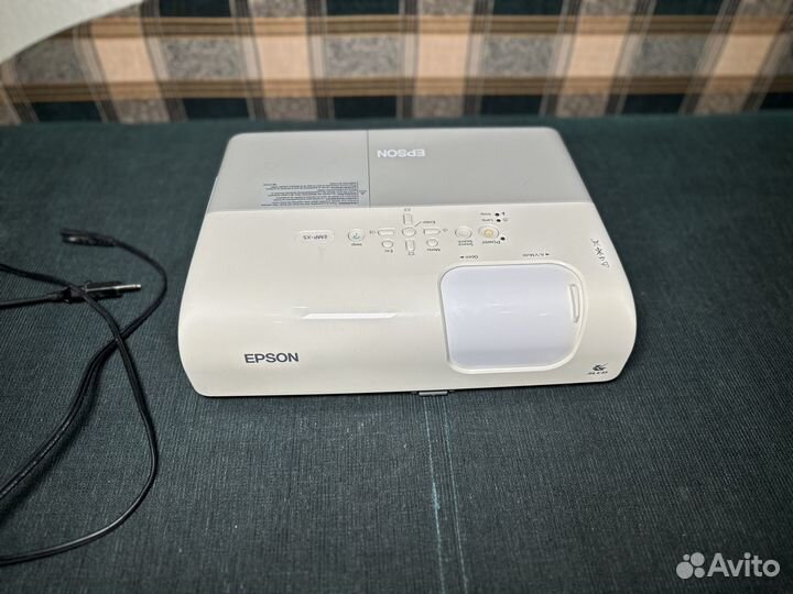 Проектор epson emp-x05