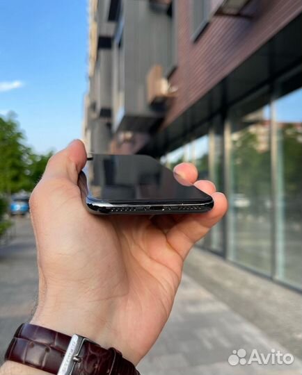 iPhone X 256 Гб Черный