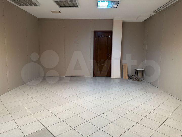 Свободного назначения, 15, 30, 78, 240 м²