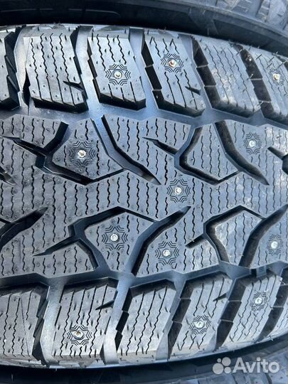 Compasal Winter Stud 245/50 R20 105T