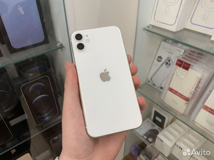 iPhone 11, 64 ГБ