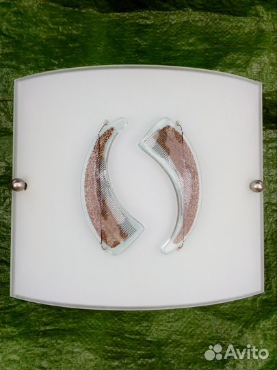 Светильник настенный