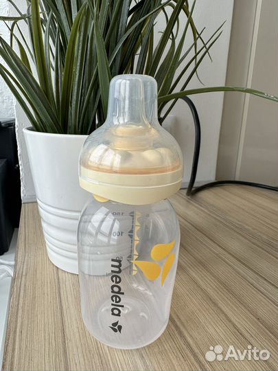 Бутылочка medela calma
