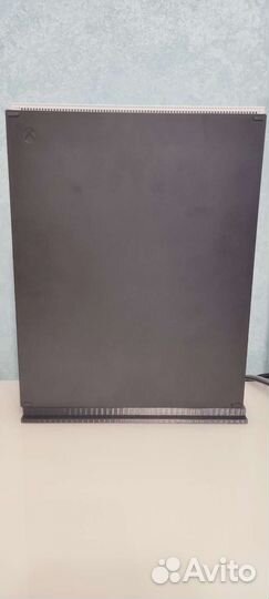 Xbox one X + Kinect + коллекция игр