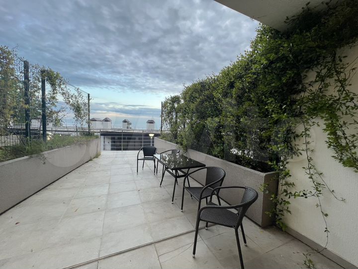 3-к. квартира, 120 м², 1/3 эт.