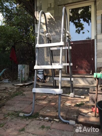 Лестница для каркасного бассейна 107cm