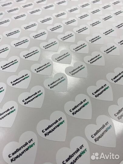 Широкоформатная печать на самоклеющейся пленке и х