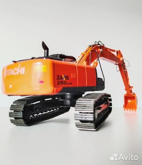 1/50 экскаватор Hitachi гусеницы 1:50 редкий