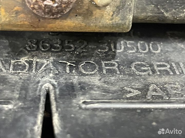 Решетка радиатора KIA Sportage 3