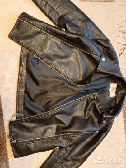 Куртка кожаная женская