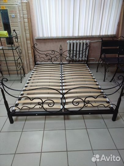 Каркас кровати 1520 * 2000