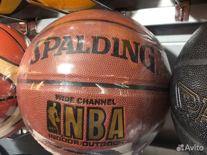 Баскетбольный мяч