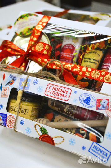 Новогодние подарки на заказ и в наличии