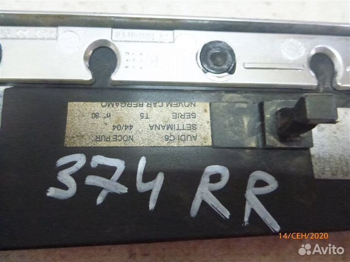 Накладка двери задняя правая Audi A6 C6 BDW 2005