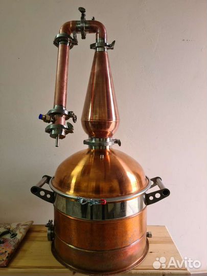 Медный дистиллятор