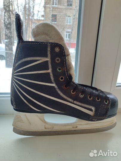 Коньки мужские 41 размер