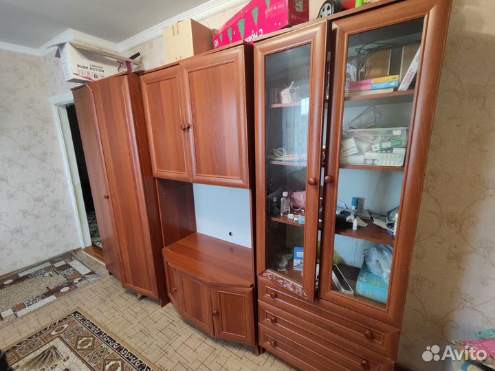 Стенка в гостиную