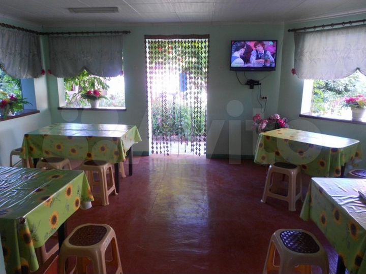 Комната 15 м² в 6-к., 1/1 эт.