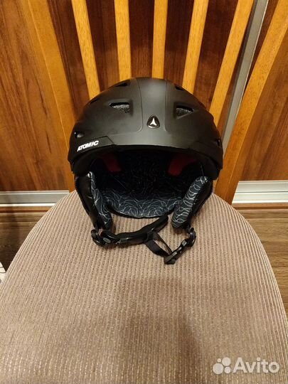 Горнолыжный шлем atomic