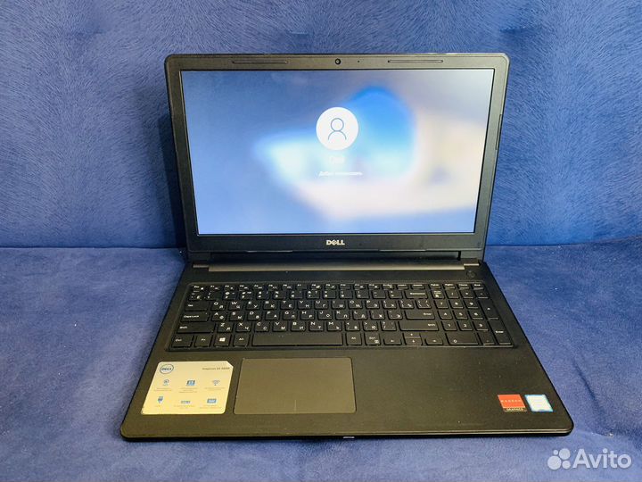 Свежий, мощный ноутбук (i3/ 8 гб/ 500 гб)