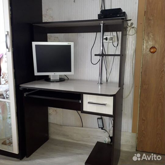 Компьютерный стол бу