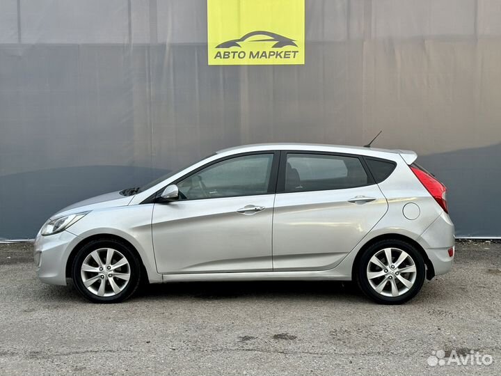 Hyundai Solaris 1.6 AT, 2012, 157 097 км