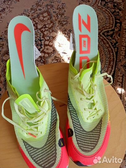 Беговые кроссовки nike