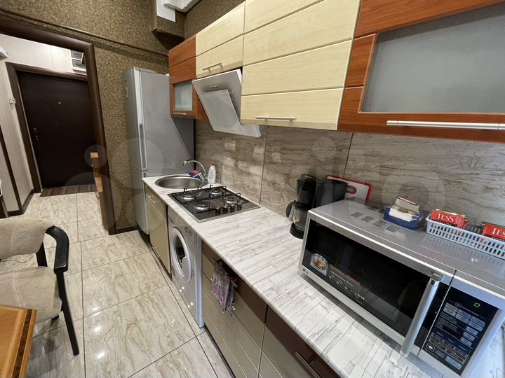 2-к. квартира, 43 м², 2/3 эт.