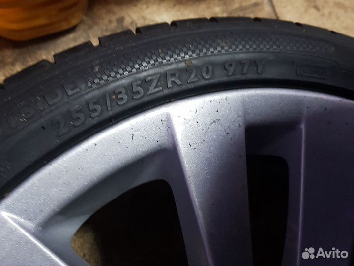 Продам диски на бмв радиус R20