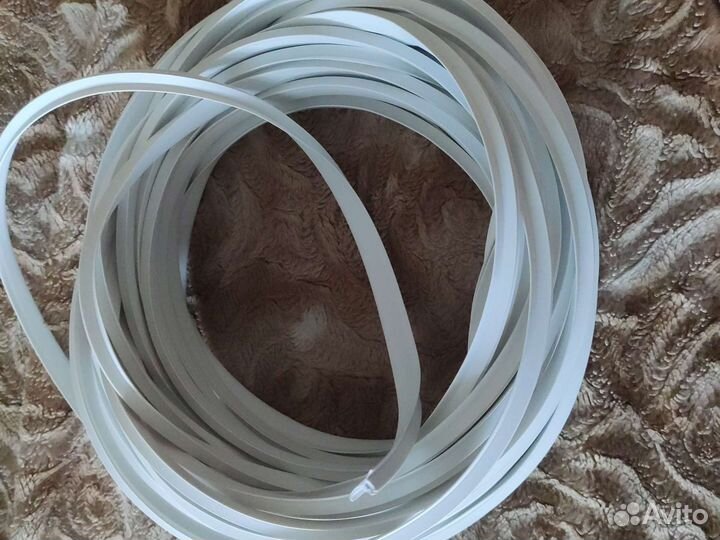 Плинтус, вставка для натяжного потолка