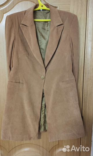 Удлиненный пиджак