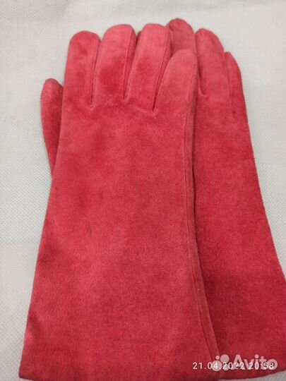 Перчатки женские из натуральной замши