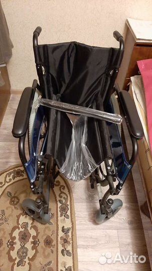 Инвалидная коляска новая