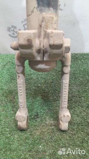 Амортизатор передний правый Jeep Commander 3.0