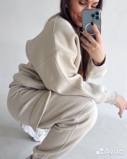 Костюм спортивный