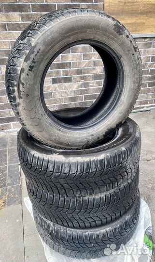 Triangle PL01 235/65 R17 108R