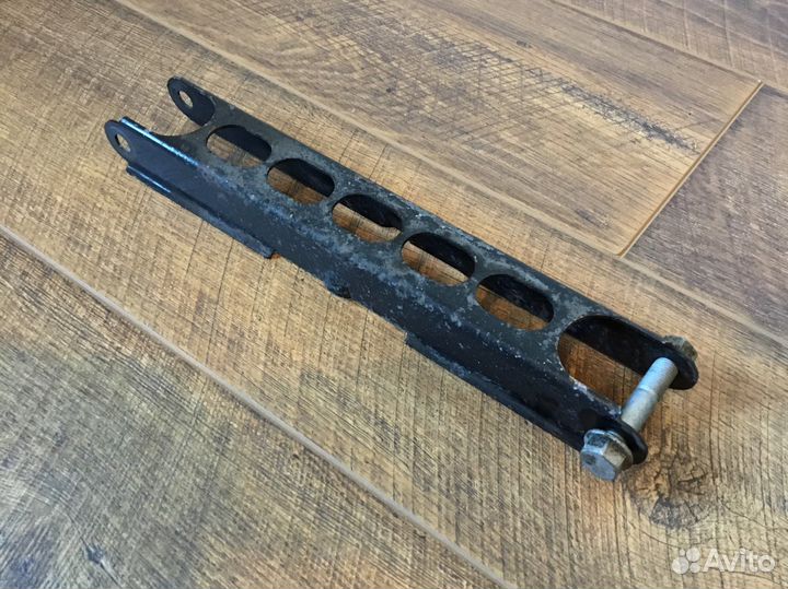 Продольный рычаг подвески BMW E87