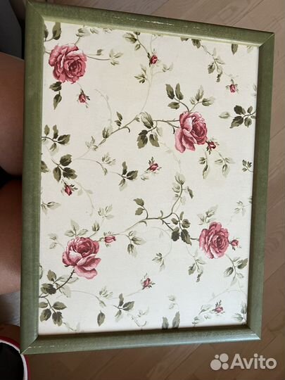 Подставка для еды в кровать