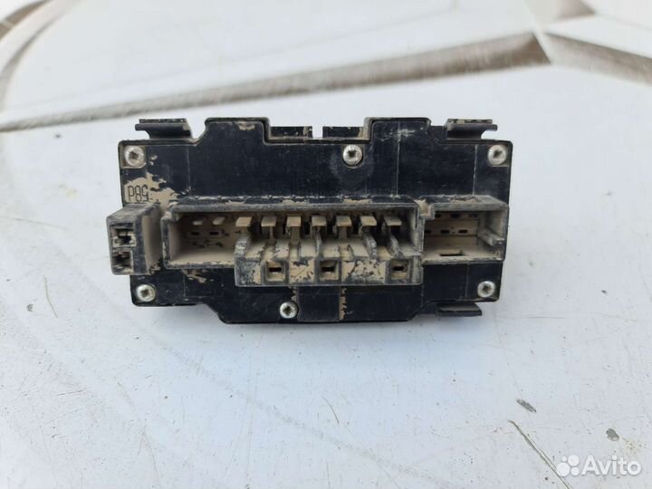 Блок кнопок Mercedes W210