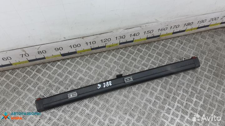 Сетка (собачник) Volkswagen Passat B6 2006