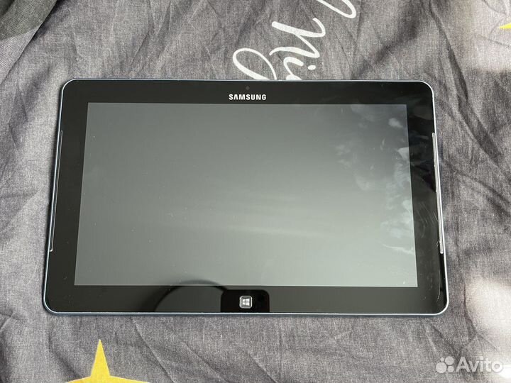 Samsung xe500t1c