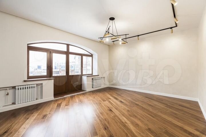 3-к. квартира, 116 м², 5/5 эт.