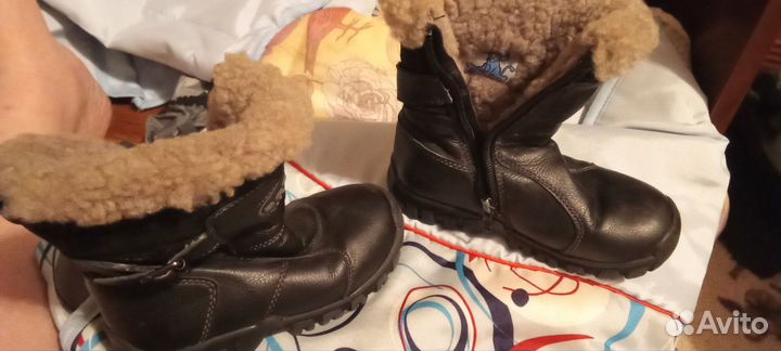 Разная обувь для девочки