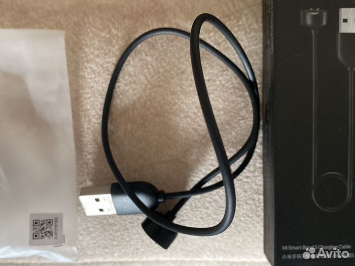 Зарядное устройство для фитнес браслета