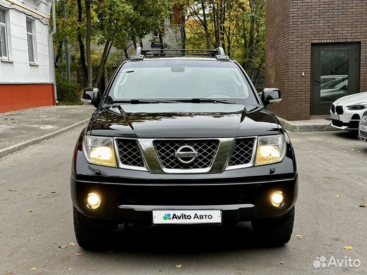 Nissan Navara 2.5 AT, 2008, 225 000 км