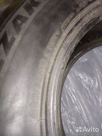 Bridgestone Blizzak Spike-01 285/60 R18